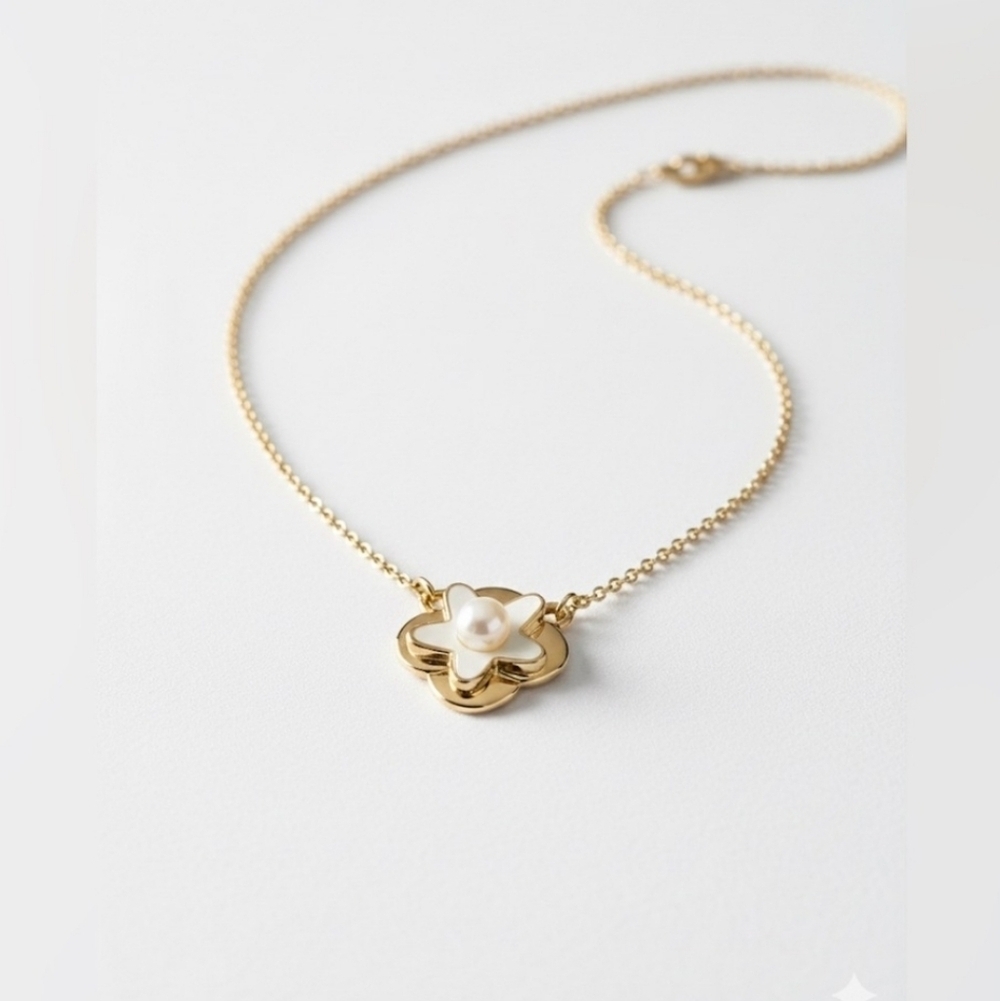 Kate Spade ♠️ Window Seat Bouquet Necklace